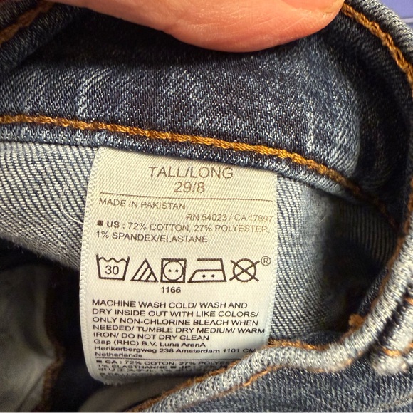 P40 - Banana Republic Light Blue High-Rise Slim Jeans - Picture 6 of 7